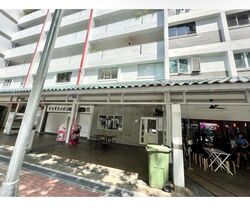 Hougang Avenue 1 (D19), Shop House #633726501